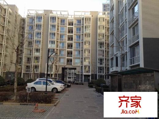 新龍城外景圖 