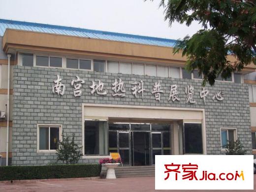 西山湖(一期)周边配套-科普中心