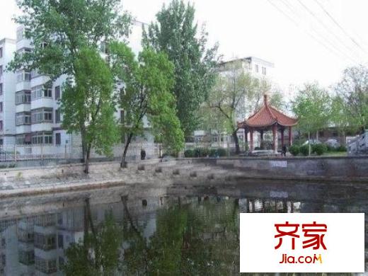 燕城苑小區(qū)外景圖