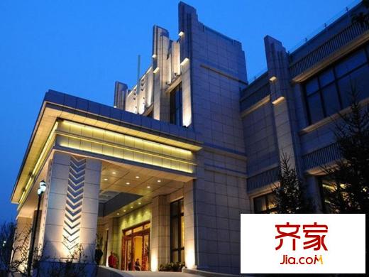 合生滨江帝景售楼处夜景图2012.06
