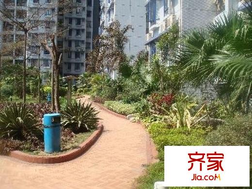 东浚荔景苑外景图