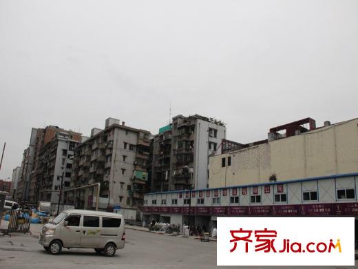 广铁车辆段项目广州世贸国际物流有限公司(距离项目10米)