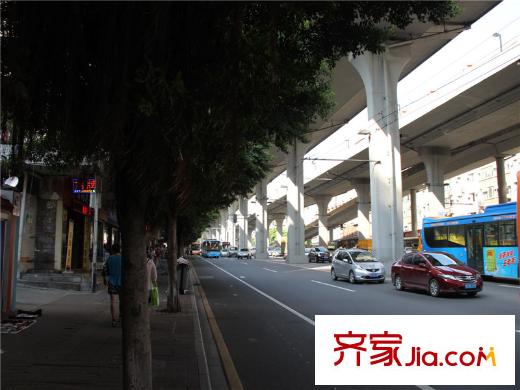 君荟名轩环市西路,距离项目约10米
