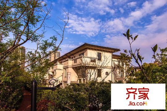 龍湖滟瀾海岸項(xiàng)目實(shí)景（2015.4.21）