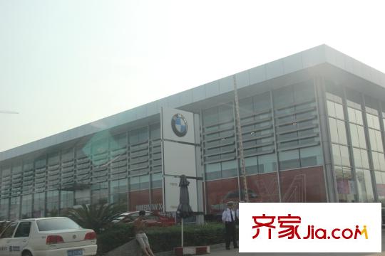 龍湖名景臺(tái)汽車4S一條街