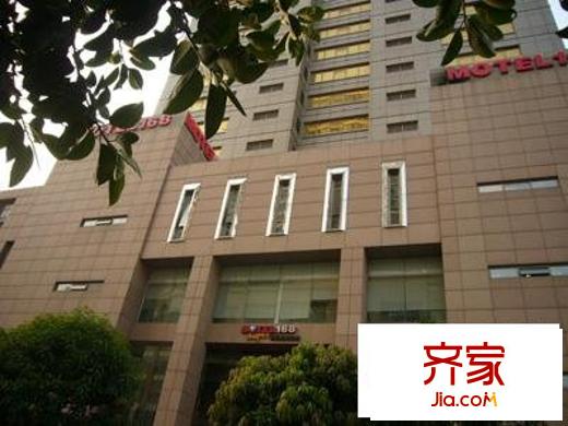 平方米泰大厦外景图