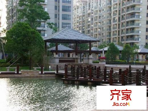 雅戈?duì)枛|湖花園外景圖 
