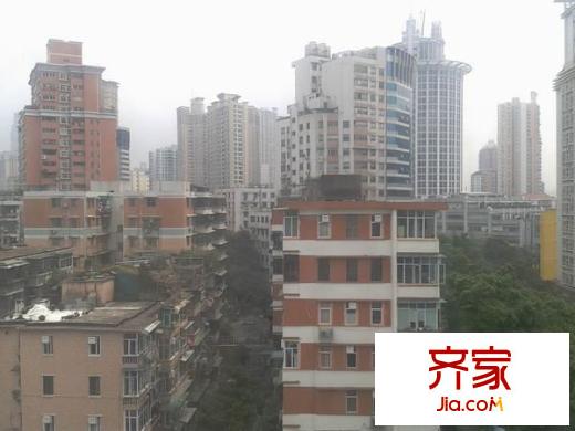 越秀南路小区外景图