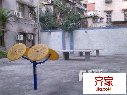 环市东路大院外景图