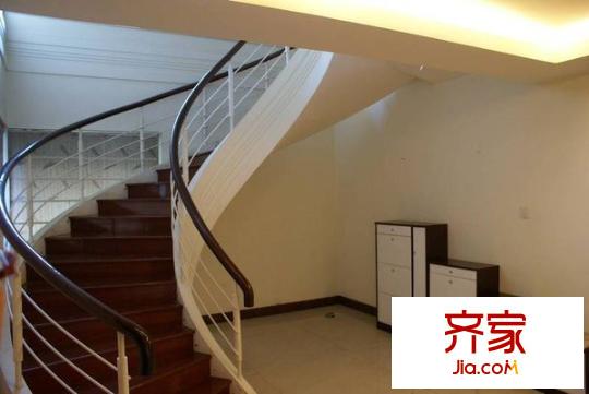 國(guó)際經(jīng)貿(mào)園外景圖 