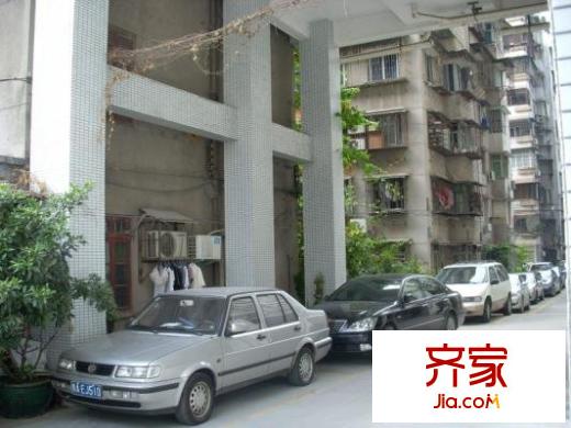 中山三院宿舍外景图楼外景
