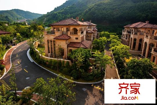 卡納湖谷小墅高處（2015-9）