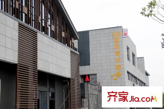 梁祝文化小鎮(zhèn)天逸灣向東北約50米都市休閑酒店（在建）