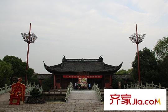 梁祝文化小鎮(zhèn)天逸灣向東北400米梁祝文化公園