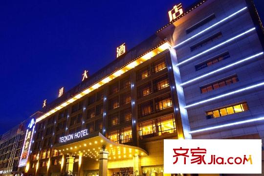 農房領尚向東約900米天港大酒店