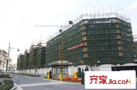 維科上院姚江府向西南約500米青林灣四期