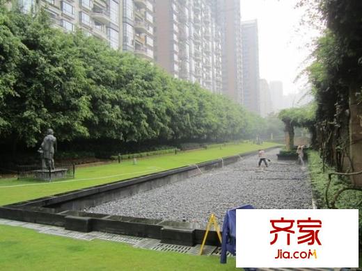 汇景新城中央庭园外景图