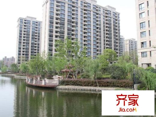 雅戈?duì)栭L島花園別墅外景圖雅戈?duì)?長島花園別墅 