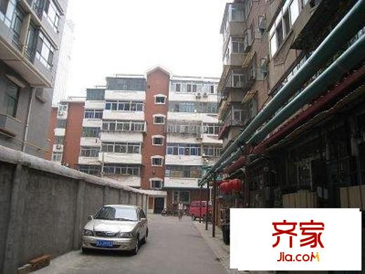 衛(wèi)安中里外景圖