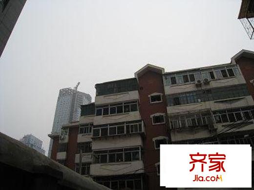 衛(wèi)安中里外景圖