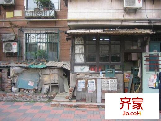 留園里外景圖