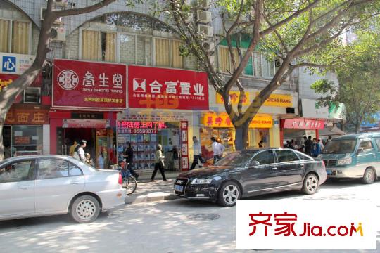 保利中辰广场配套图距离零售店步行2分钟路程内