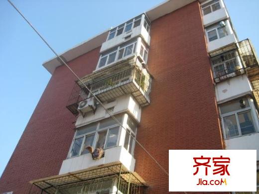 榮遷西里外景圖
