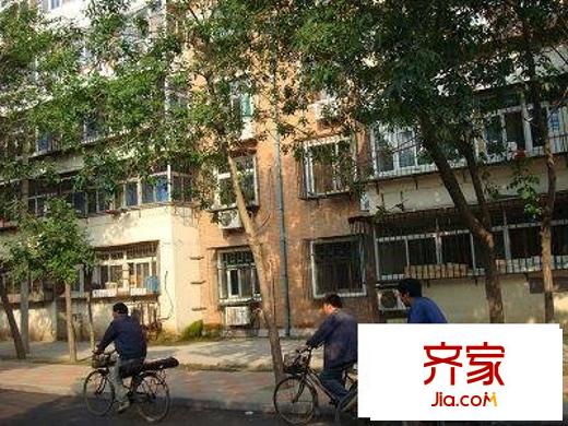 蘇堤東里外景圖