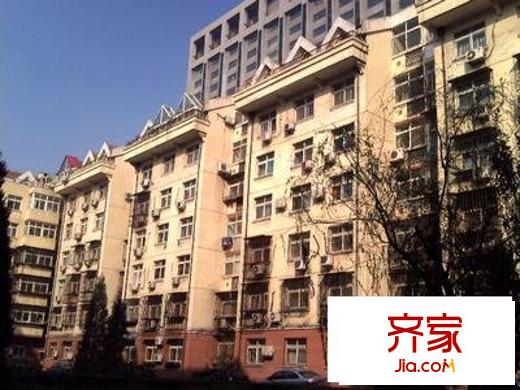 青海園外景圖