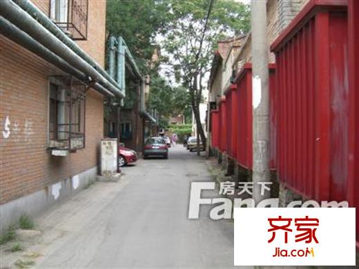 市政樓?河?xùn)|區(qū)外景圖