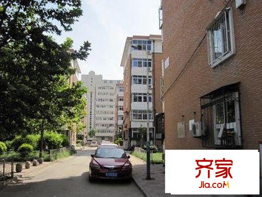 堤中里外景圖