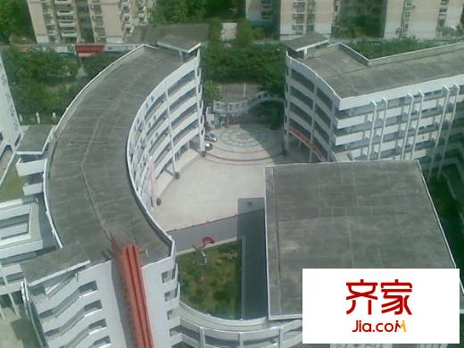 理想青年荟外景图