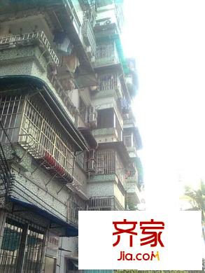 东河苑小区外景图