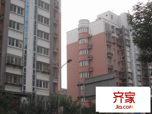 天房峰閣外景圖