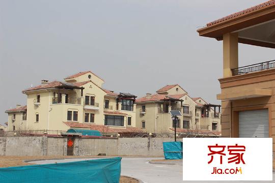 吉寶沁風(fēng)御庭別墅工程進(jìn)度（2015-3）
