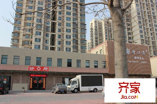 學(xué)仕府花園小區(qū)樓棟實景（2015-03）