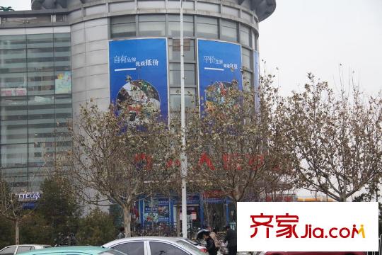 海益國際周邊配套人人樂超市