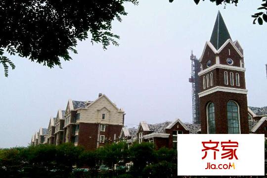 美域?yàn)懺肥蹣翘帉?shí)景（2015-06）