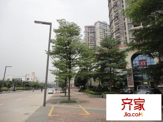 深业城2013.04.16