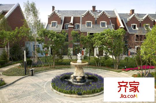 奕聰花園別墅外景圖俯拍示范區(qū)（2012-10）