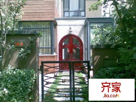 俊城荷蘭墅別墅