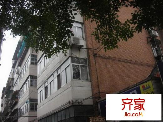 華瑞里外景圖