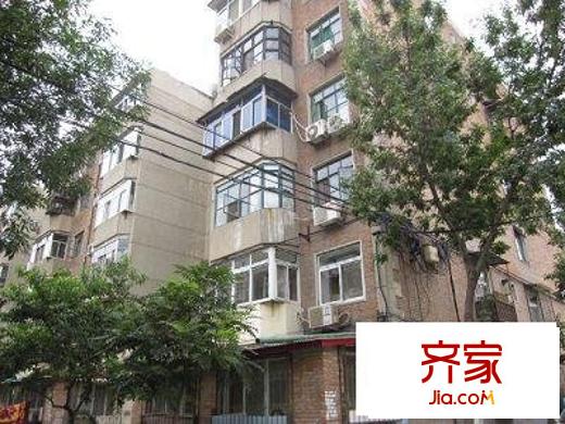 盈江東里外景圖
