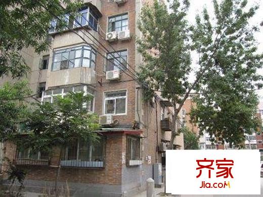 盈江東里外景圖