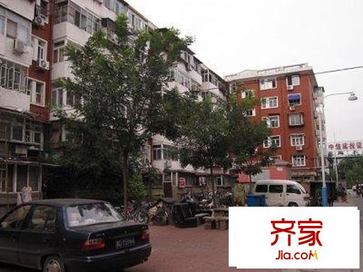 堤?hào)|里外景圖