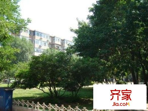 春江里外景圖