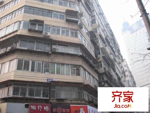 龍德里外景圖