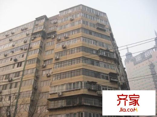 龍德里外景圖