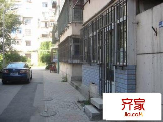 景湖里外景圖