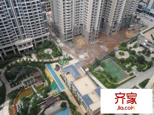 中海平方米晖华庭外景图